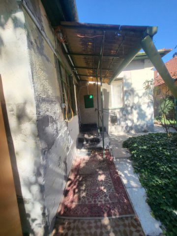 Eladó családi ház, Szolnokon 32 M Ft, 4 szobás