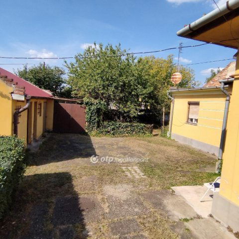 Eladó családi ház, Miskolcon 26.9 M Ft, 2+1 szobás