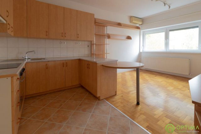 Kiadó téglalakás, albérlet, XVIII. kerületben, Halomi úton