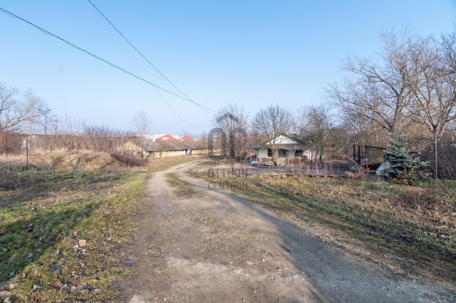 Eladó telek, Felsőzsolcán 300 M Ft / költözzbe.hu