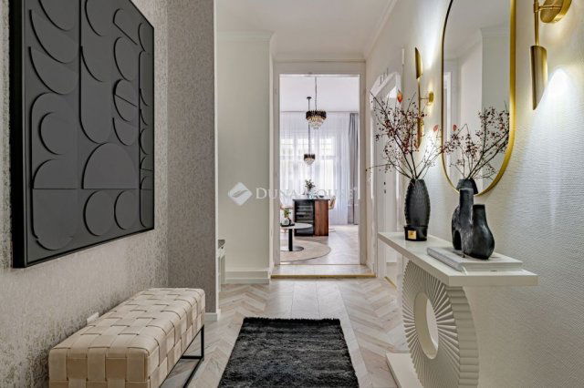 Eladó téglalakás, Budapesten, XIII. kerületben 293 M Ft