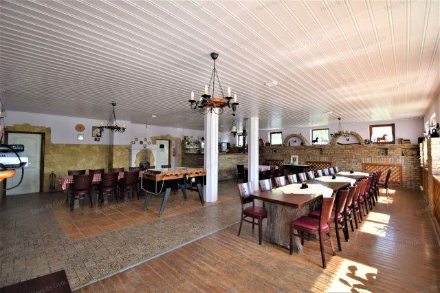 Eladó hotel, Győrött 414 M Ft, 12 szobás / költözzbe.hu