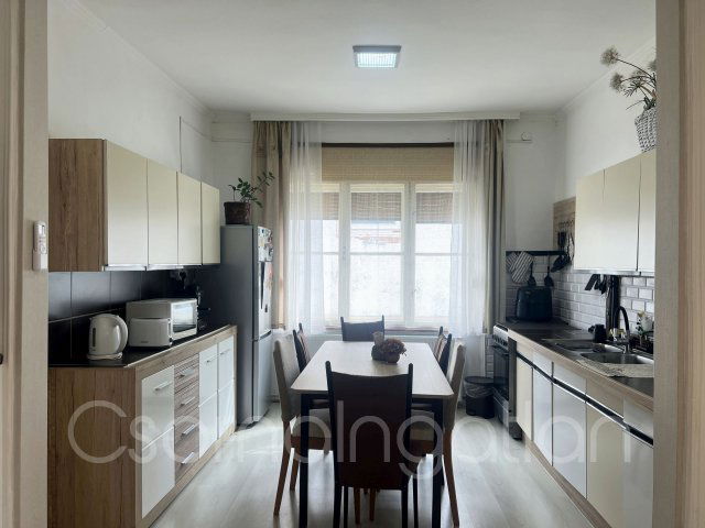 Eladó családi ház, Rábatamásin 41 M Ft, 2 szobás