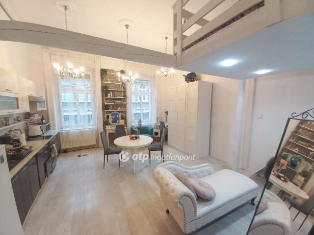 Eladó téglalakás, Budapesten, VIII. kerületben 108.5 M Ft