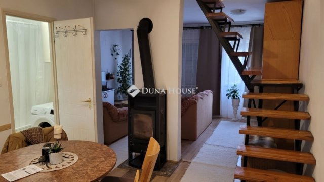 Eladó nyaraló, Harkányban 31 M Ft, 2 szobás