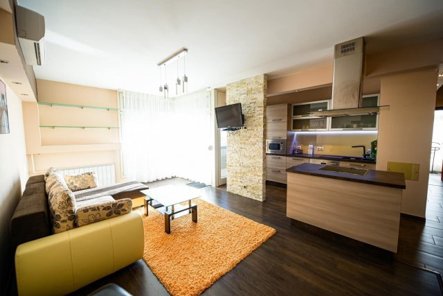 Kiadó téglalakás, albérlet, Kecskeméten 230 E Ft / hó