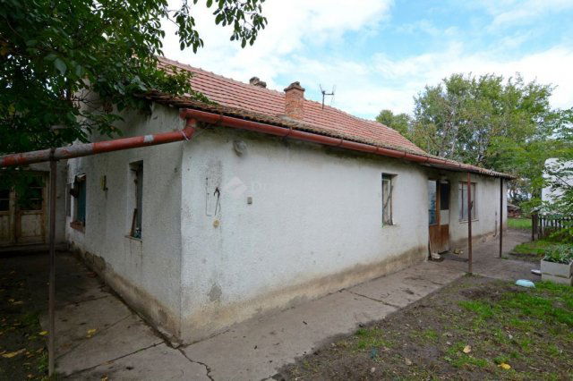 Eladó mezogazdasagi ingatlan, Kiskunfélegyházán 28.9 M Ft