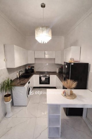 Eladó téglalakás, Budapesten, X. kerületben 84.9 M Ft, 3 szobás