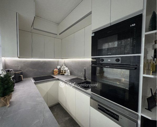 Eladó panellakás, Kecskeméten 55 M Ft, 2+1 szobás