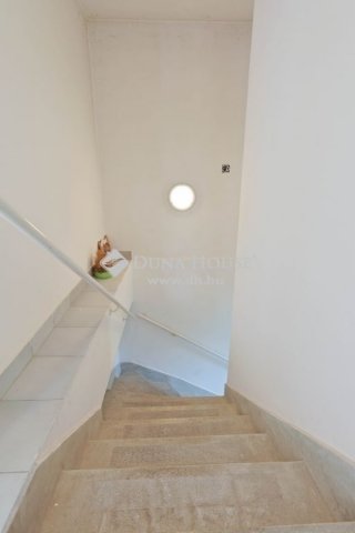 Eladó családi ház, Budapesten, XVIII. kerületben 109 M Ft