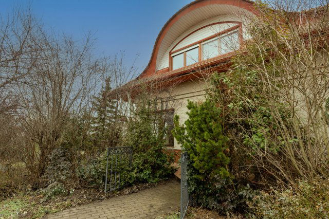 Eladó családi ház, Gárdonyban 220 M Ft, 5 szobás