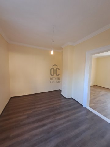 Eladó családi ház, Debrecenben 52 M Ft, 2 szobás