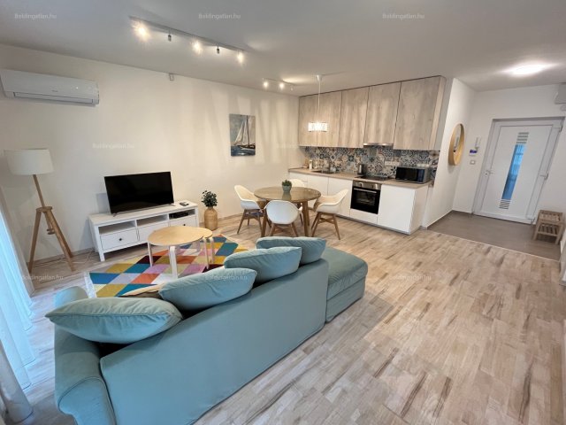 Kiadó téglalakás, albérlet, Balatonlelleén 250 E Ft / hó