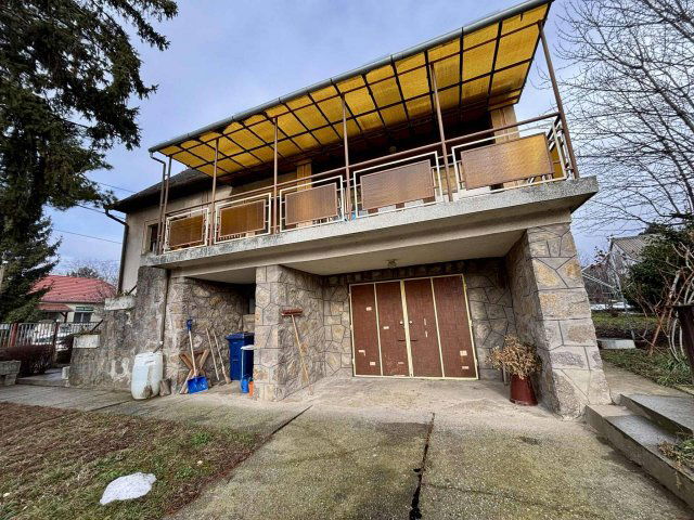 Eladó családi ház, Geresdlakon 44.9 M Ft, 4+1 szobás