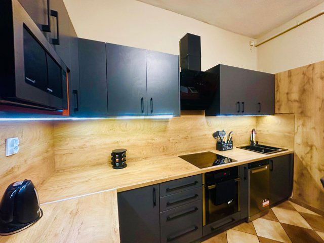 Eladó téglalakás, Budapesten, VIII. kerületben 129.9 M Ft