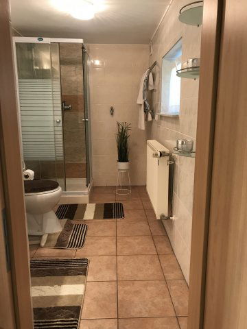 Kiadó téglalakás, albérlet, Egerben 120 E Ft / hó