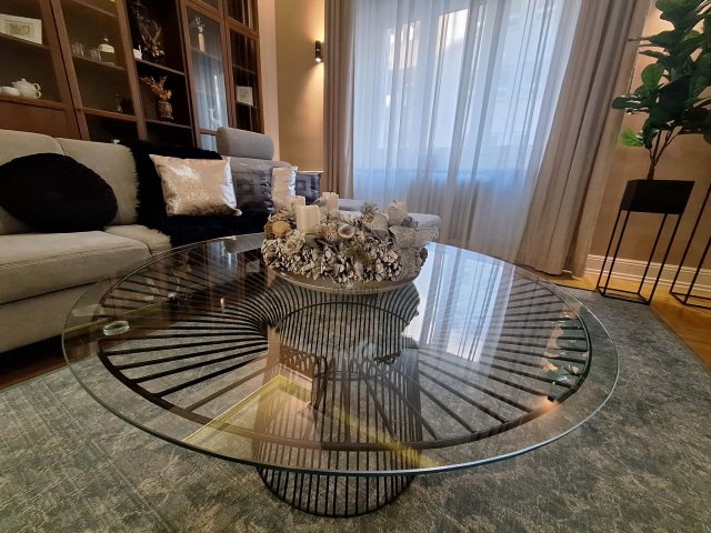 Kiadó téglalakás, albérlet, V. kerületben, Honvéd utcában