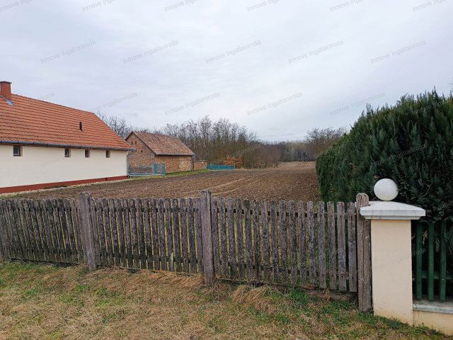 Eladó telek, Buzsákon 18 M Ft / költözzbe.hu