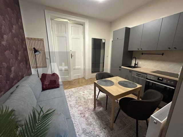 Kiadó téglalakás, albérlet, Szegeden 240 E Ft / hó, 2 szobás