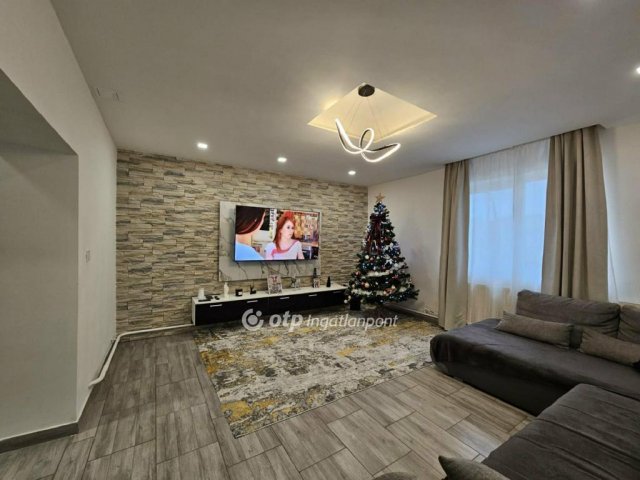 Eladó családi ház, Kölkeden 42 M Ft, 3 szobás