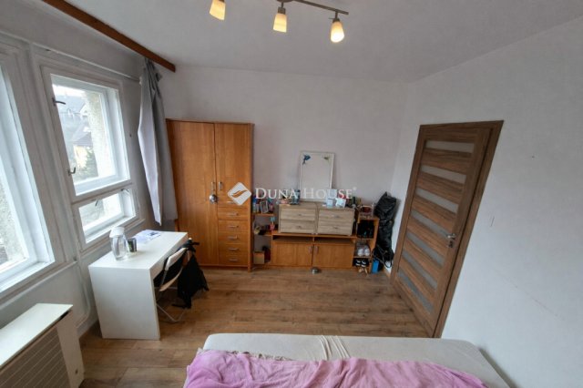 Eladó téglalakás, Szegeden 59.9 M Ft, 2 szobás