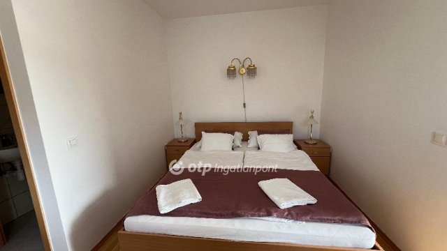 Eladó hotel, Szomolyán 150 M Ft / költözzbe.hu