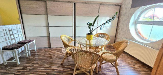 Eladó családi ház, Debrecenben 114.9 M Ft, 4 szobás