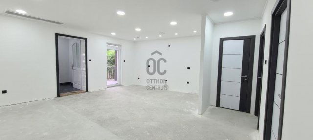 Eladó téglalakás, Székesfehérvárott 82.7 M Ft, 4 szobás