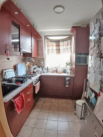 Eladó téglalakás, Budapesten, XX. kerületben, János utcában