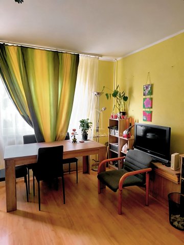 Eladó panellakás, Veszprémben, Haszkovó utcában 46.9 M Ft