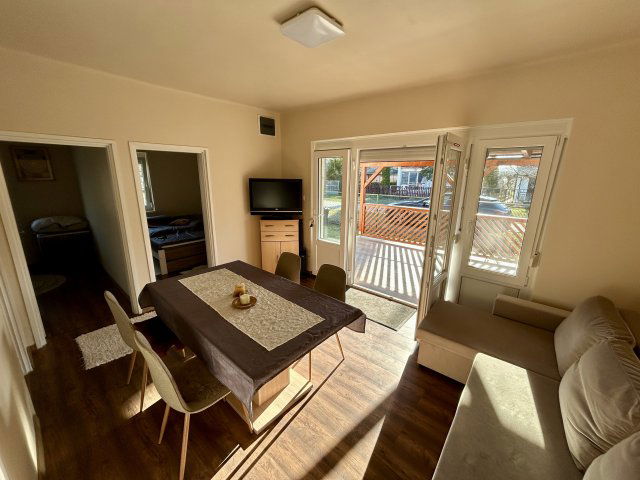 Eladó nyaraló, Fonyódon 69.9 M Ft, 3 szobás