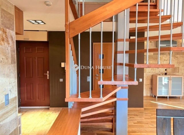 Eladó iroda, Budapesten, III. kerületben 110 M Ft, 2 szobás