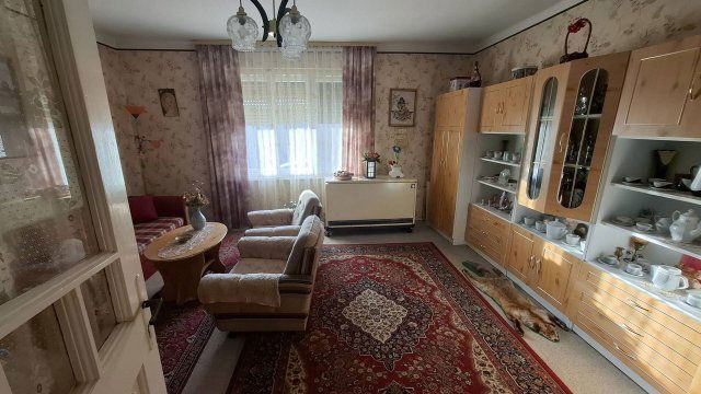 Eladó családi ház, Baktakéken 13.999 M Ft, 4 szobás