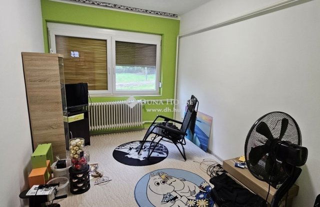 Eladó családi ház, Dunaszekcsőn 27.5 M Ft, 3 szobás