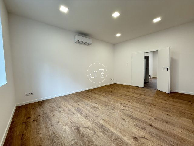 Kiadó téglalakás, albérlet, Szegeden, Batthyány utcában