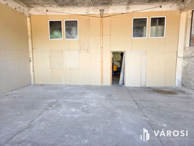 Kiadó ipari ingatlan, Tökölön 130 E Ft / hó