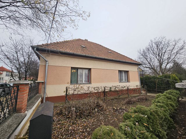 Eladó családi ház, Aszódon 55.9 M Ft, 3+1 szobás