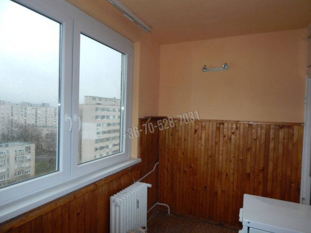 Eladó panellakás, Tatabányán 35.9 M Ft, 2 szobás