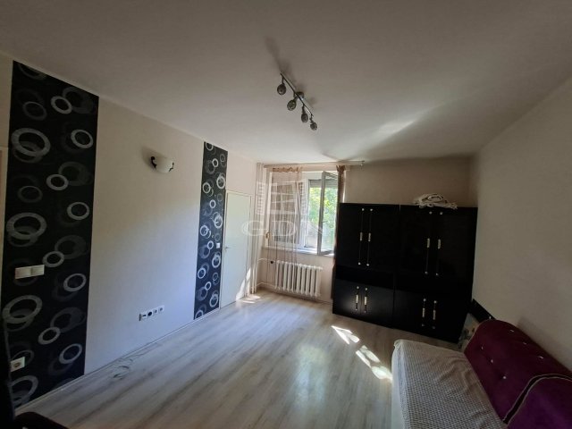 Eladó téglalakás, Kecskeméten 32.9 M Ft, 1 szobás