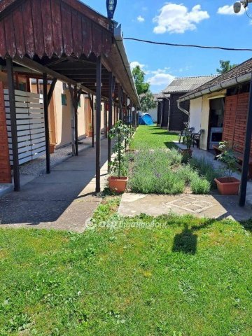 Eladó hotel, Abádszalókban 130 M Ft / költözzbe.hu