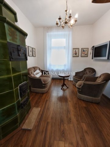 Eladó téglalakás, Kőszegen 51 M Ft, 3 szobás