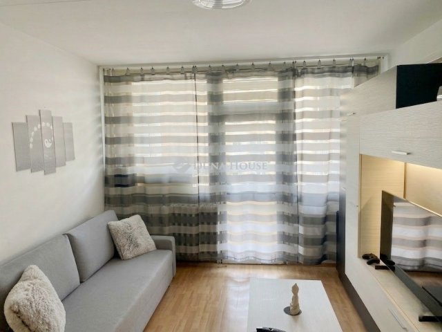 Eladó panellakás, Budapesten, X. kerületben 87.9 M Ft, 2+1 szobás