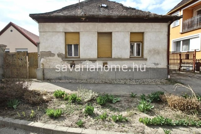 Eladó családi ház, Gencsapátiban 44.5 M Ft