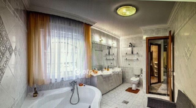 Eladó hotel, Hévízen 518.301 M Ft / költözzbe.hu