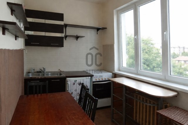 Eladó panellakás, Szegeden 53 M Ft, 3 szobás