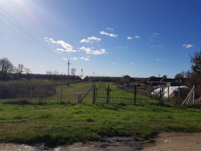 Eladó telek, Balatonfőkajáron 17.9 M Ft / költözzbe.hu