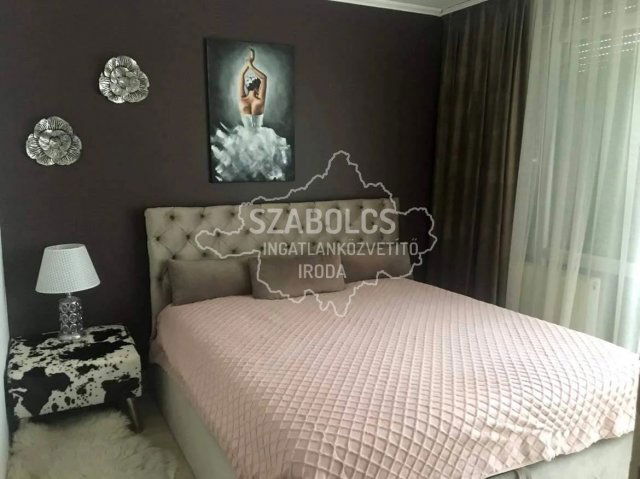 Eladó téglalakás, Nyíregyházán 44 M Ft, 2 szobás