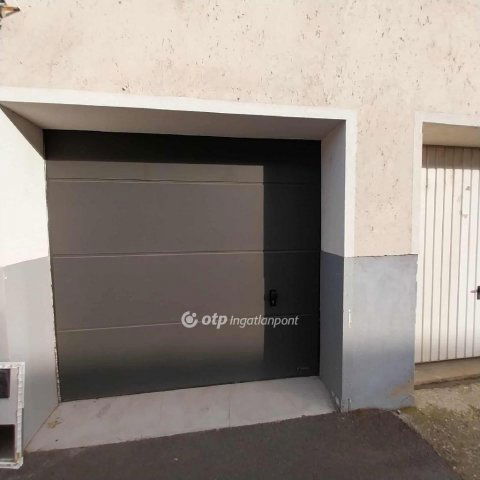 Eladó garázs, Nyíregyházán 17 M Ft / költözzbe.hu