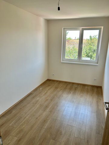 Eladó téglalakás, Derecskén 66.69 M Ft, 3 szobás