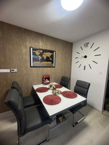 Eladó téglalakás, Mosonmagyaróváron 82.9 M Ft, 2 szobás